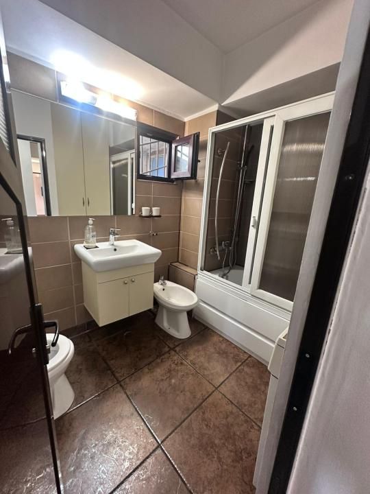 Apartament de inchiriat 3 camere zona Ultracentrala – fotografia 8 din 8