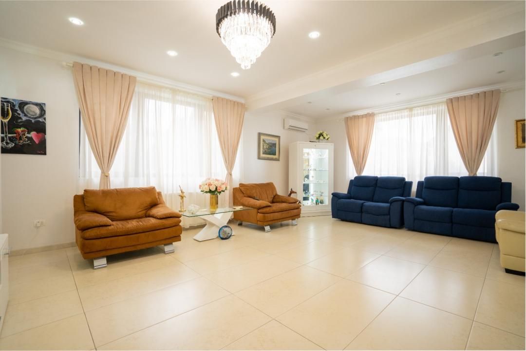 Pantelimon | Vila 8 Camere 556 MP + Teren 1038 MP + Garaj | Constructie 2020 – fotografia 6 din 46
