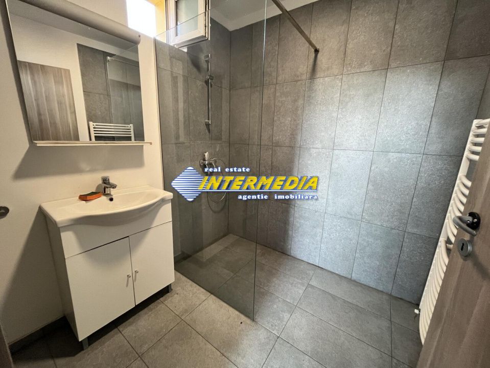 Spatiu comercial Alba Iulia zona Cetate finisat complet in suprafata de 66 mp – fotografia 2 din 8