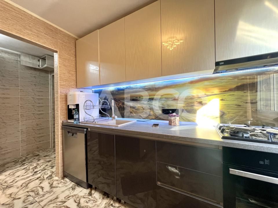 Apartament 3 camere in Gheorgheni la cheie zona Synevo boxa 16 mp – fotografia 10 din 12