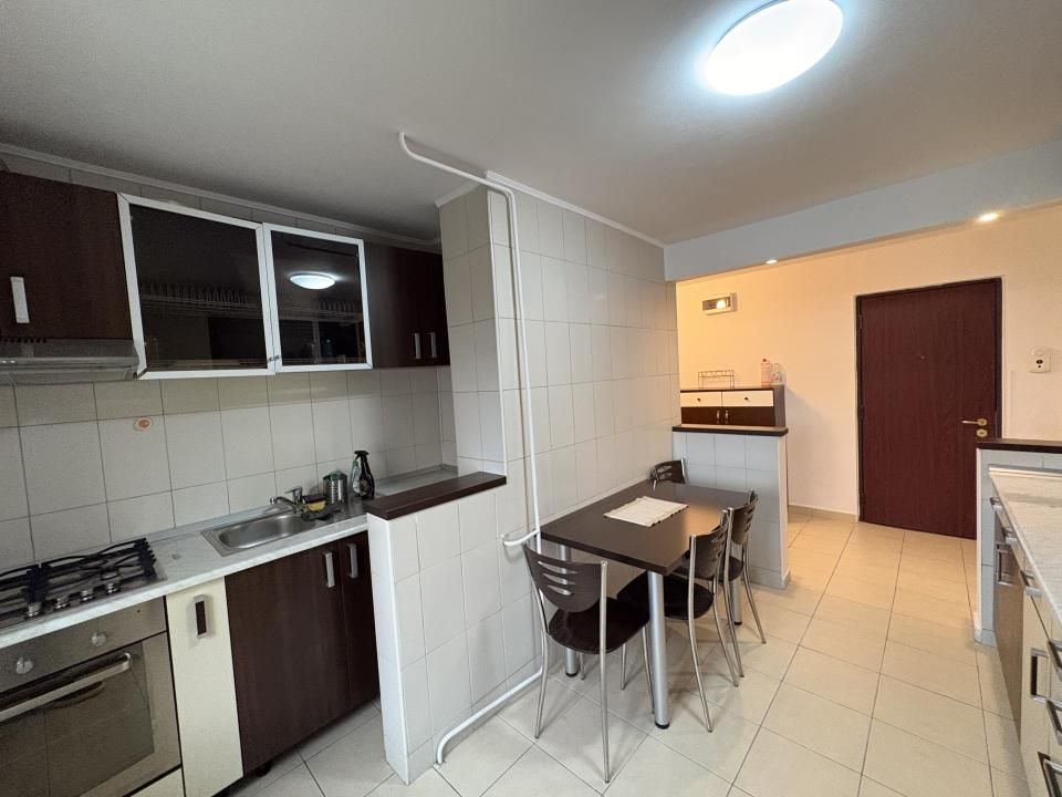 Apartament 2 camere decomandat zona Alba Iulia I Burebista I Decebal – fotografia 11 din 16