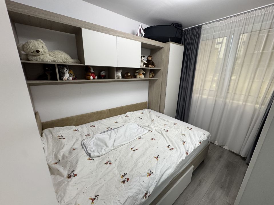 🏡 Apartament cu 3 camere de vânzare în Năsăud - zona centrală, parter – fotografia 7 din 8