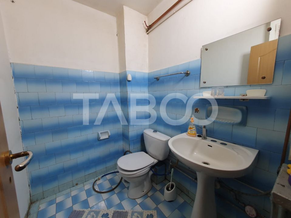 Apartament 3 camere decomandat 80 mp + 2 balcoane zona Teiului – fotografia 11 din 13