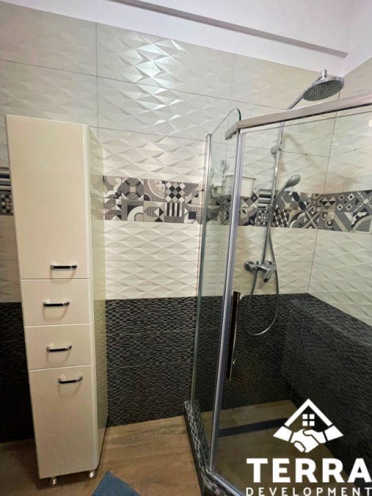 Apartament premium de închiriat – Faleză Nord, prima linie la mare – fotografia 11 din 19