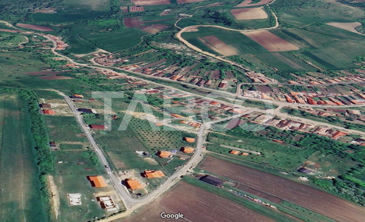 Teren intravilan 662 mp cu priveliste catre Hamba Sura Mare – fotografia 2 din 4