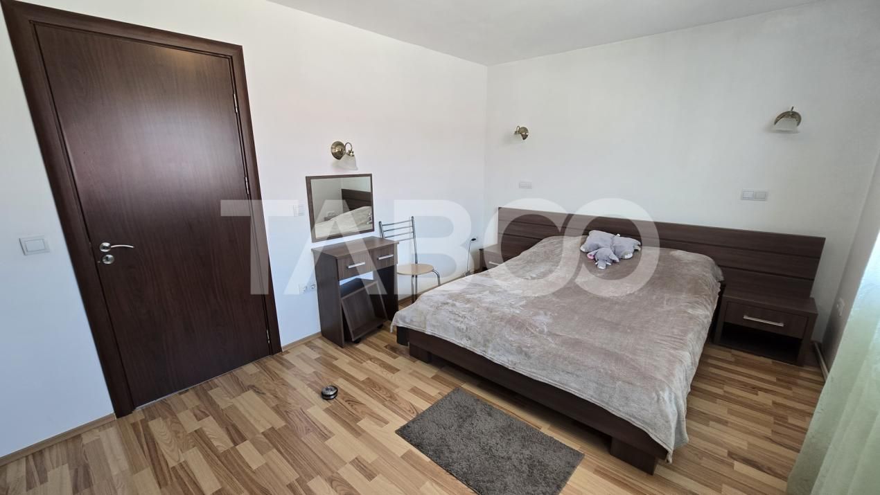 Apartament de vanzare 4 camere 2 bai garaj si curte in Turnisor – fotografia 9 din 18