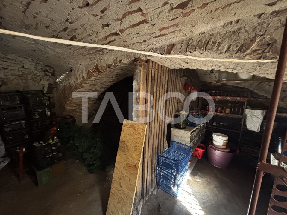 Casa  cu gradina de vanzare  si curte + pivnita zona Terezian Sibiu – fotografia 13 din 14