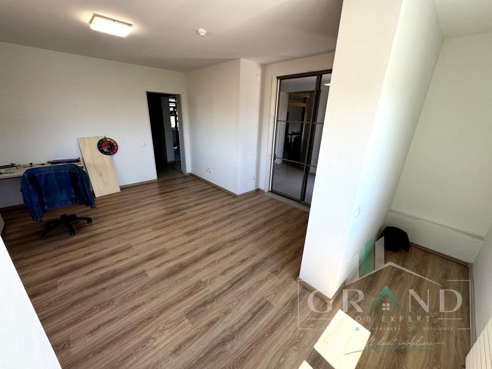 Spații administrative/birouri+posibil locuință | 271 mp | Iris–Piața 1 Mai – fotografia 10 din 50