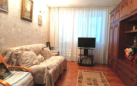 Apartament 3 camere decomandat, Etaj 2/8, metrou Piata Iancului