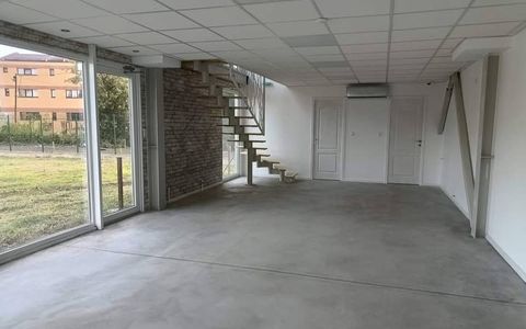 HALA MODERNA 400 MP + SHOWROOM/BIROURI | TEREN 2.500 MP | ACCES TIR | LANGA DN71