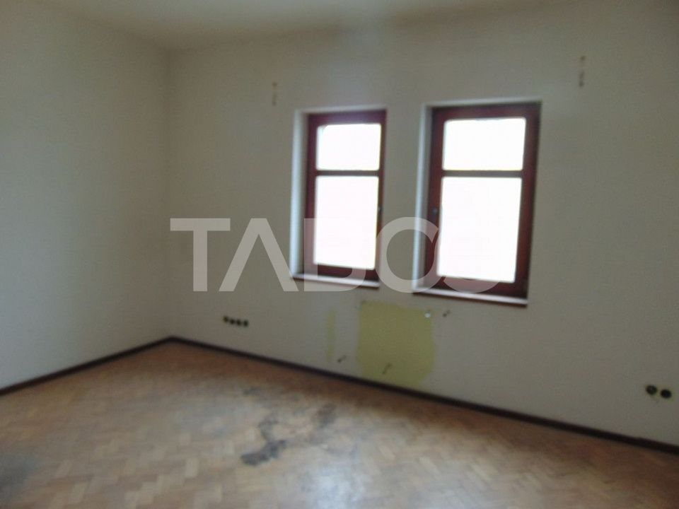 Pensiune cu 19 camere de inchiriat in Sibiu zona Centrala – fotografia 21 din 27
