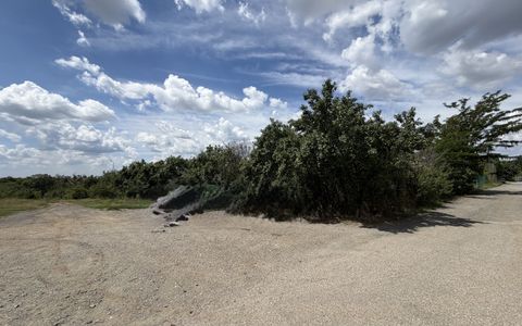Teren intravilan, 1825mp , Centura de Nord Craiova, zona Aeroport