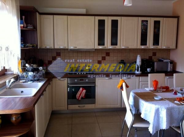 Casa D+P+1 Garaj dublu 2 Terase 925 mp Teren CETATE Kaufland Finisata Mobilata – fotografia 11 din 65