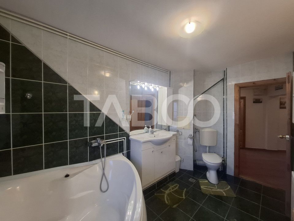 Apartament 5 camere de vanzare 138 mp utili zona Ciresica Sibiu – fotografia 21 din 25