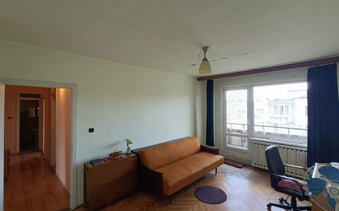 Apartament cu 4 camere de vânzare - Reghin 0 comision.