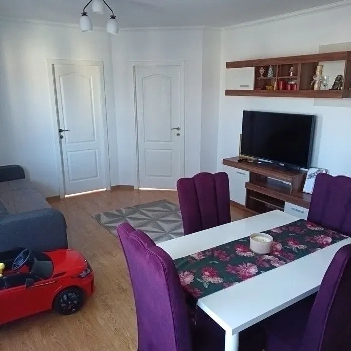 Apartament de vanzare 3 camere 53mp 2 balcoane zona Floresti Terra – fotografia 1 din 8