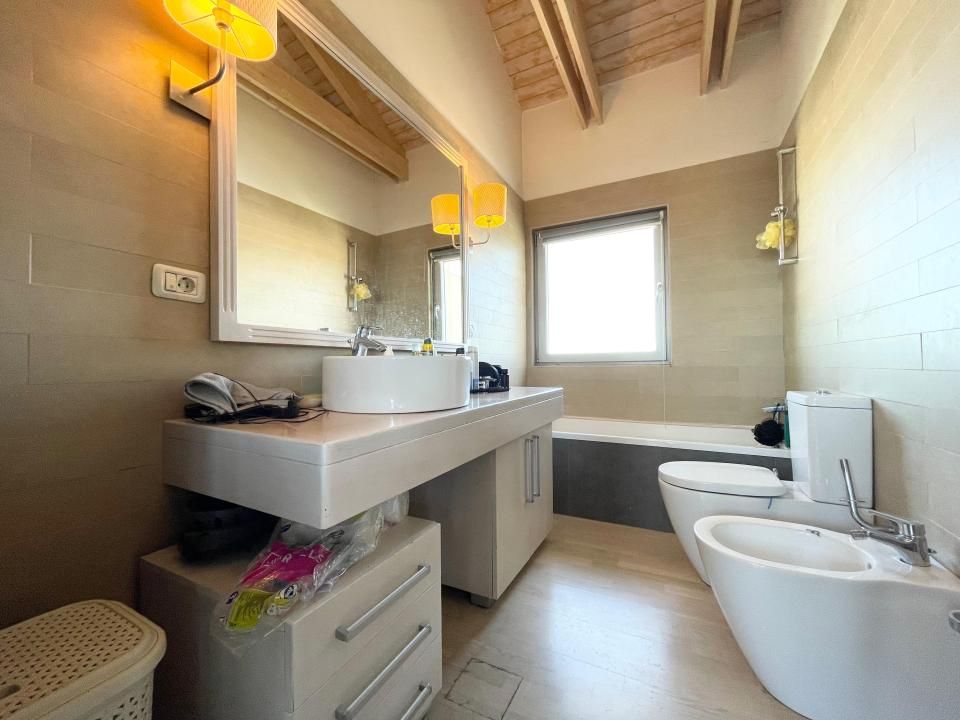 Apartament decomandat cu 4 camere 136mp - Complexul Studentesc – fotografia 12 din 14