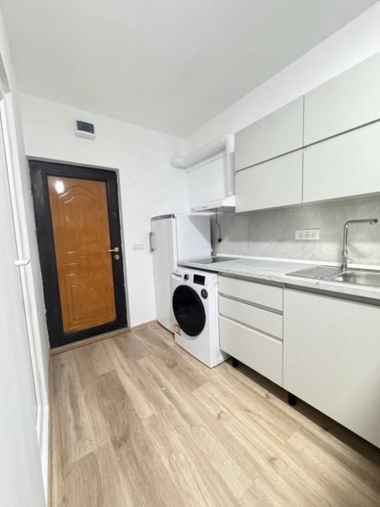 Garsonieră de închiriat pe termen lung în zona CET – renovată complet – fotografia 2 din 7