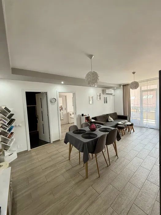 Apartament de vanzare 3 camere 59mp zona Floresti Porii – fotografia 1 din 8