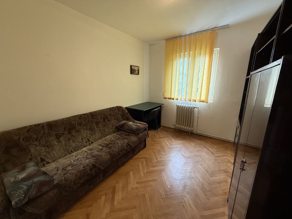 3 camere decomandat, Manastur, etaj 3 – fotografia 3 din 9