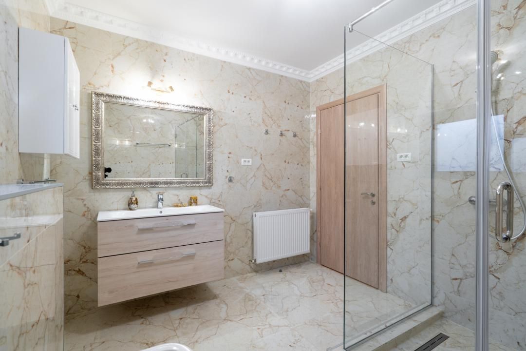 Casă premium de vânzare în Adunații Copăceni – 326 mp utili, 492 mp teren, garaj – fotografia 19 din 28