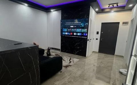 Apartament cu 2 camere, mobilat modern, terasa, garaj m LIFT, in spate la VIVO!