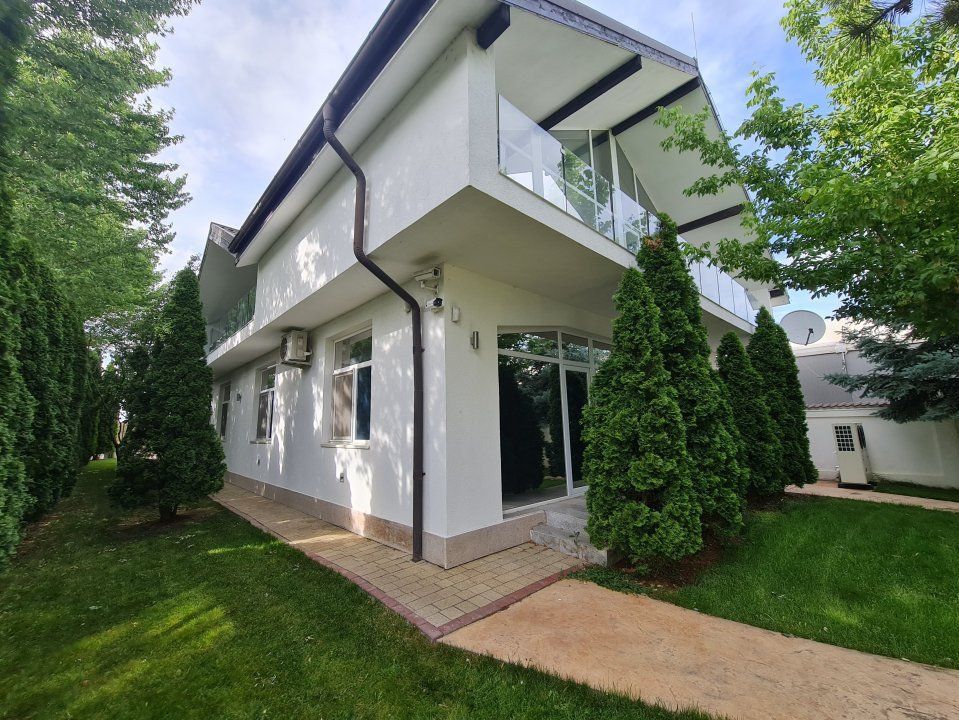 Private Estate langa Bucuresti | Vila, Piscina & Sport Court – fotografia 33 din 48
