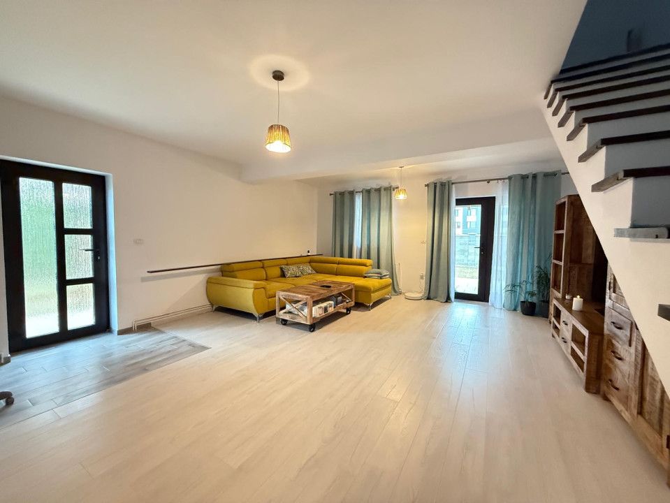 Duplex 4 camere, 93 mp utili, teren 327mp - zona Giroc – fotografia 2 din 13