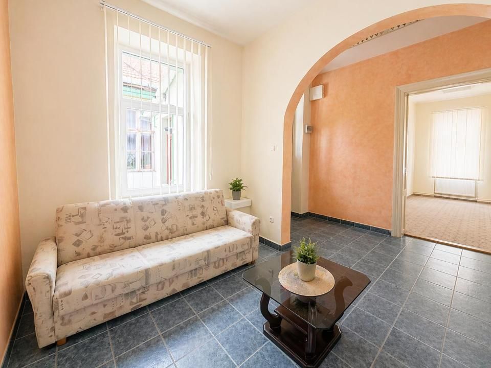 Apartament de vanzare in Oradea, 115 mp,ultracentral , 5 minute de Piata Unirii – fotografia 9 din 12