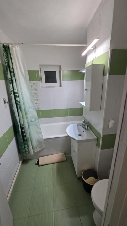 Apartament 3 camere decomandate, 77 mp, balcon, aer condiționat, Terezian, Sibiu – fotografia 7 din 8
