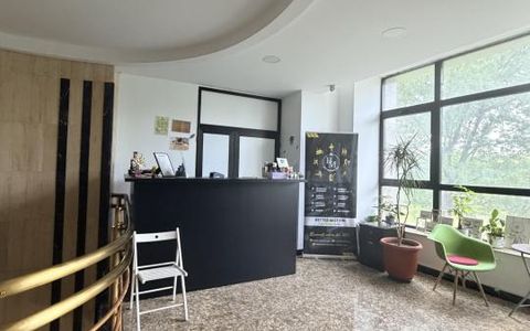 Spațiu Comercial / Birouri în zona Izvor-Libertatii-Cișmigiu