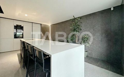 De vanzare unitate duplex ultrafinisata vedere panoramica spre oras