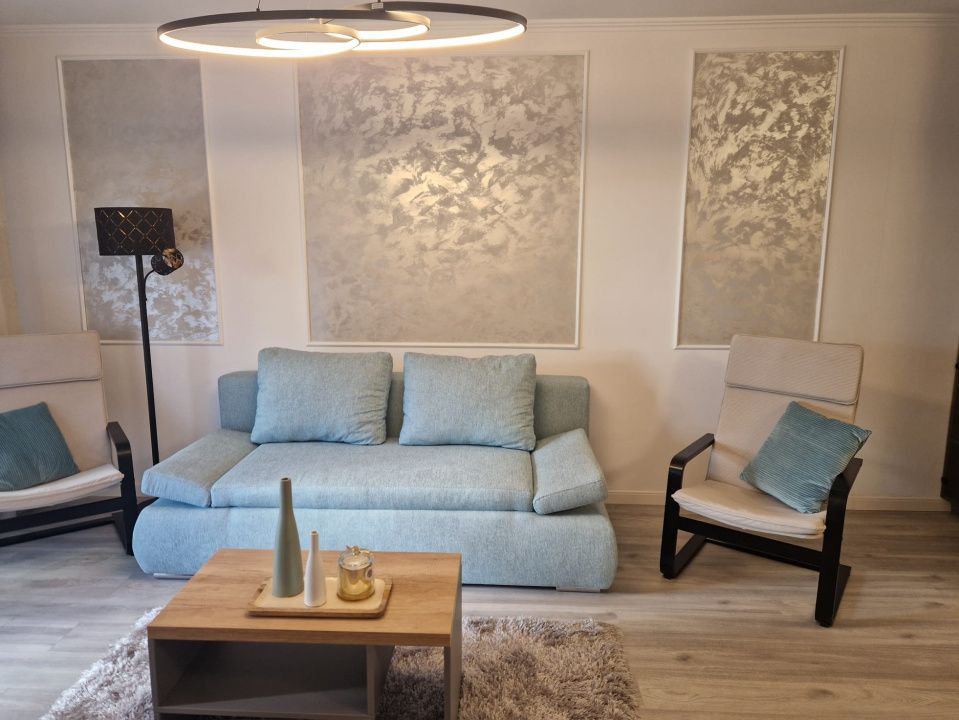 Apartament 2 camere, complet mobilat si utilat, balcon si parcare – fotografia 1 din 13