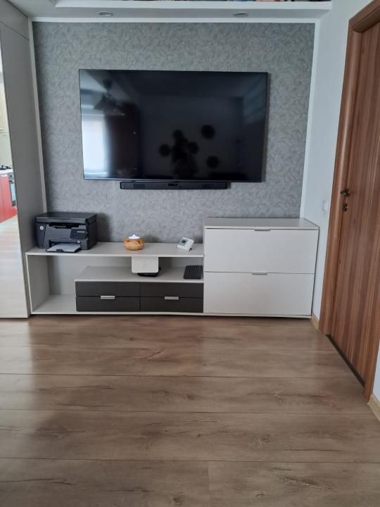 Apartament 3 camere , 57 mp , mobilat-utilat, etaj 1,  Razoare Floresti! – fotografia 3 din 8