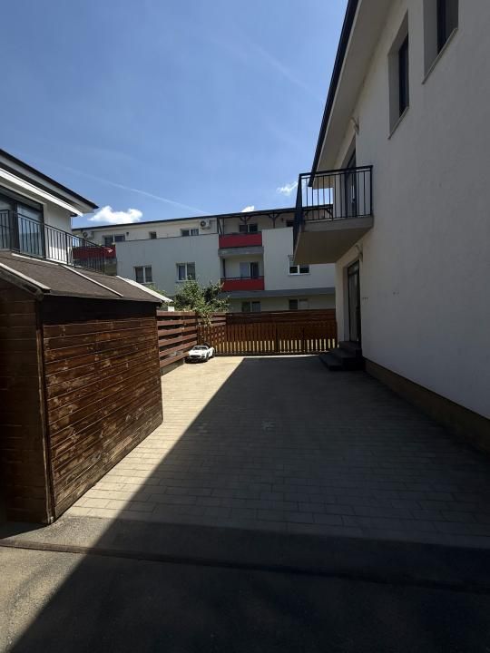 Duplex la cheie zona Sesul de Sus ,strada privata cu bariera . – fotografia 16 din 19