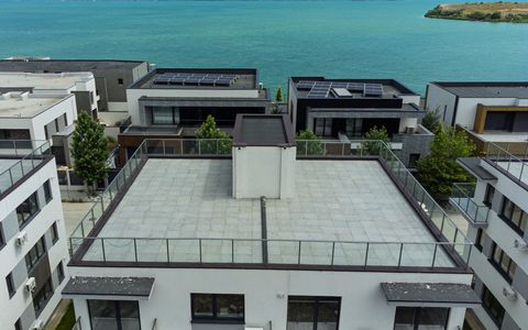 Apartament 3 camere la etajul 2 | Terasa privata 70m | Vedere frontală spre Lac