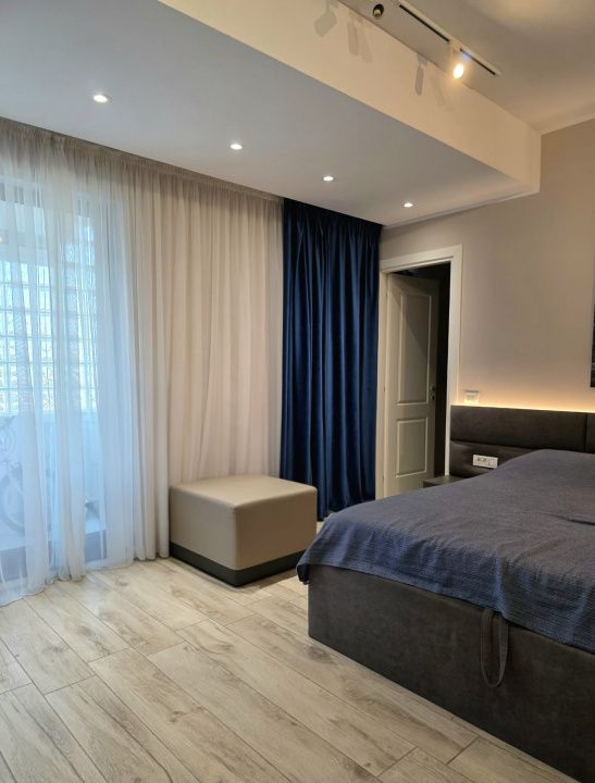 Apartament 3 camere zona Delfinariu – fotografia 14 din 18