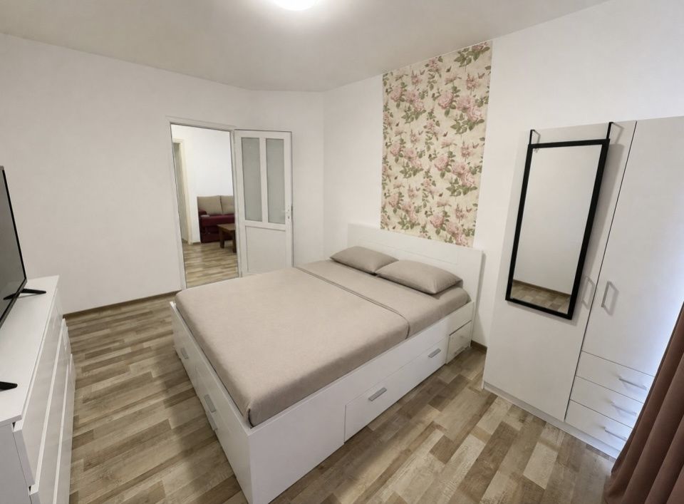 Apartament 2 camere , 59 mp , parcare ,Zona Florilor. – fotografia 3 din 8