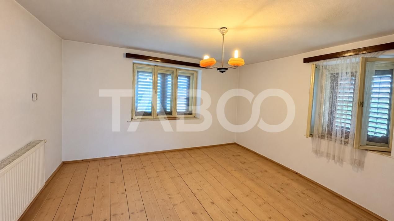 Casă individuala de vanzare cu 800 mp de teren in sat Rusi din Sibiu – fotografia 1 din 9