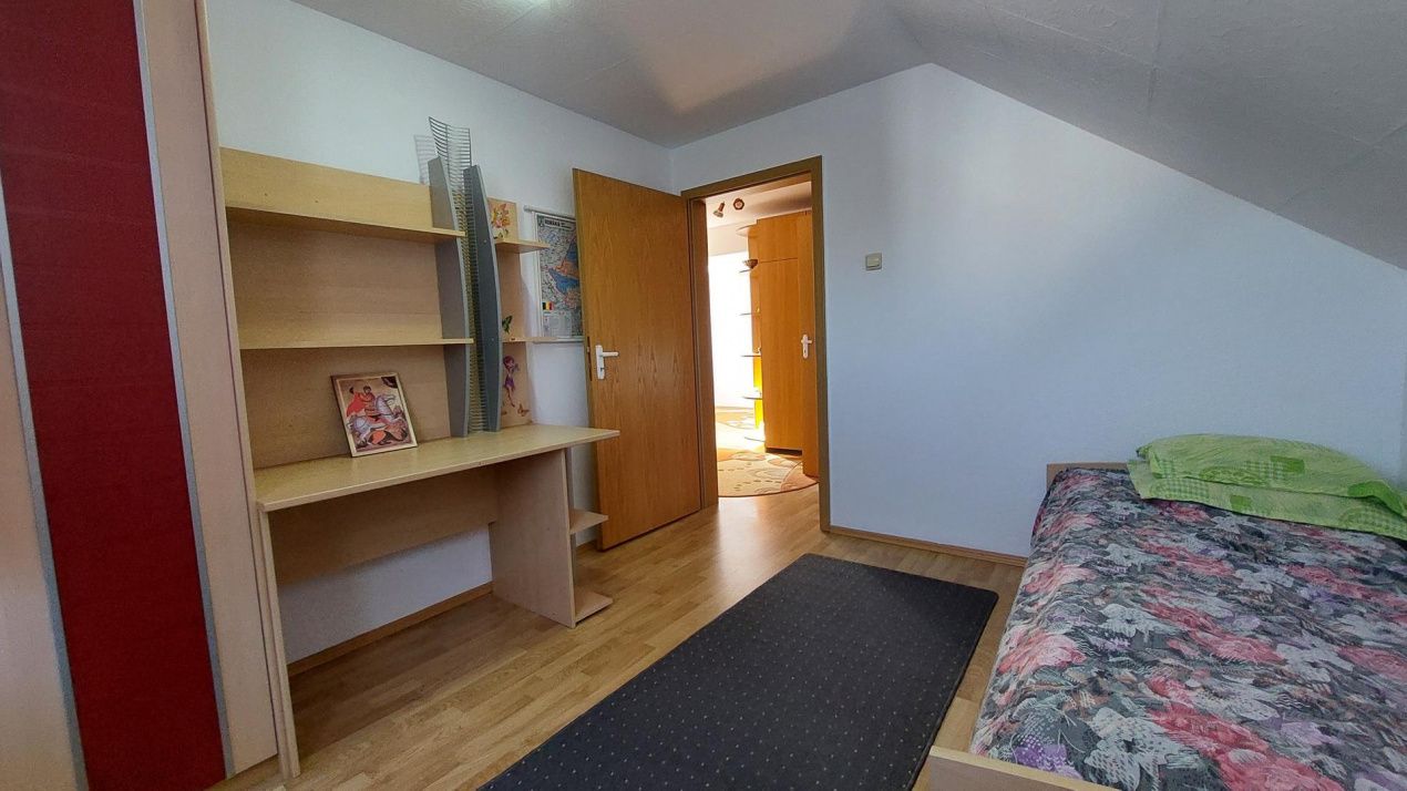 Apartament 3 camere si Garaj, in Vila, finisat – fotografia 6 din 12