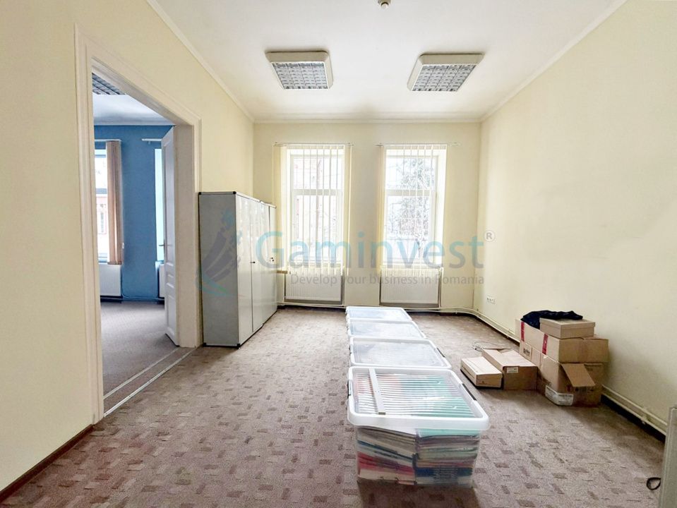 Spatiu de birou de inchiriat , 4 incaperi , zona centrala, Oradea – fotografia 4 din 7