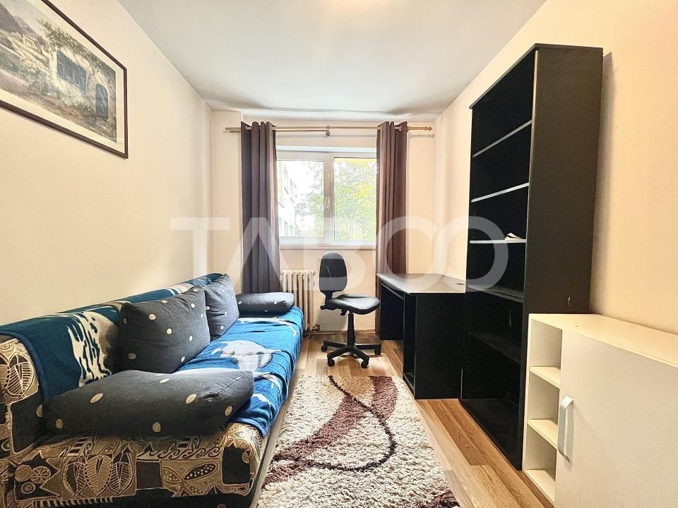 Apartament cu 4 camere de vanzare cu lift etaj intermediar in Manastur – fotografia 5 din 12
