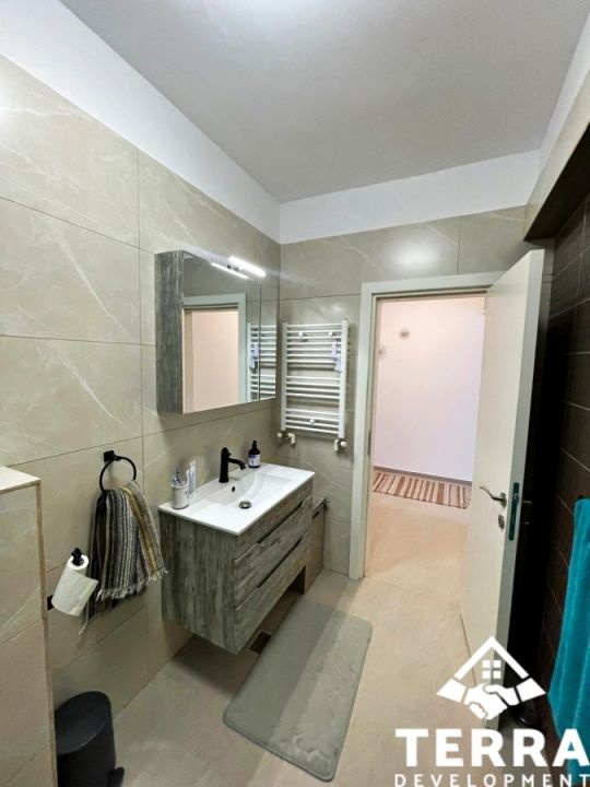Apartament modern cu parcare inclusă, la câțiva pași de plajă – Mamaia Nord – fotografia 15 din 24