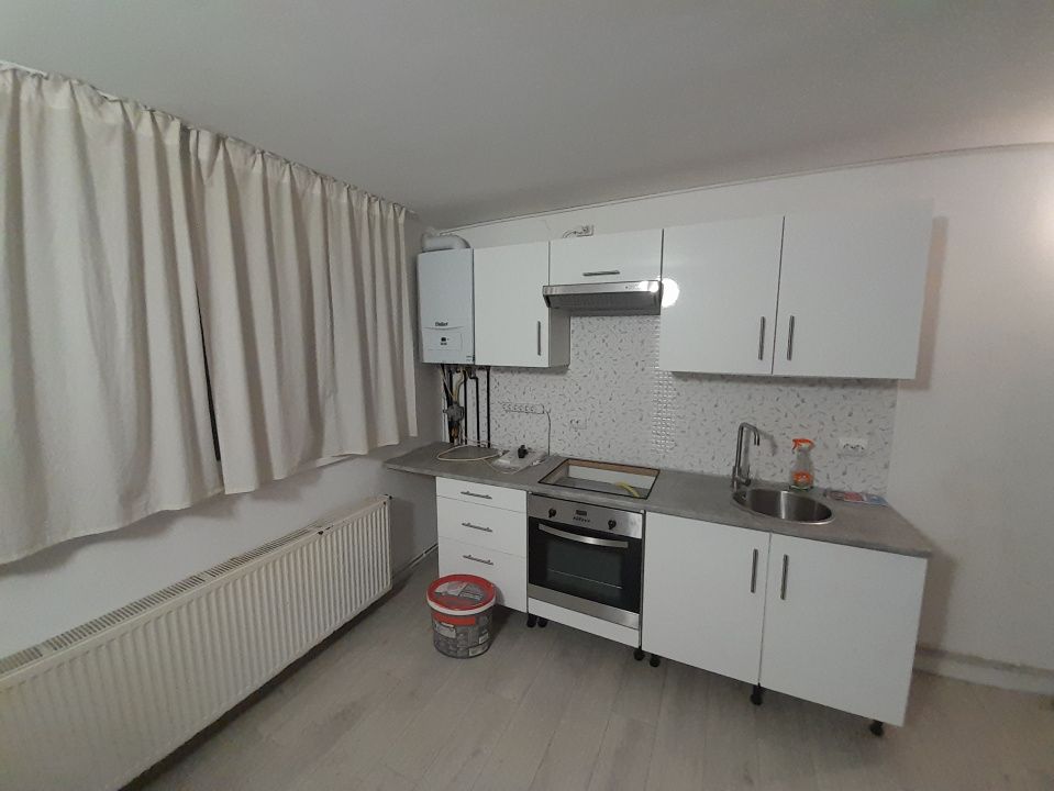 GARSONIERA PARTER INALT,zona Panait Cerna – fotografia 1 din 13