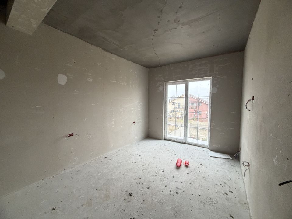 Duplex modern 4 camere, 313 teren, 95mp utili in Mosnita Noua – fotografia 13 din 17