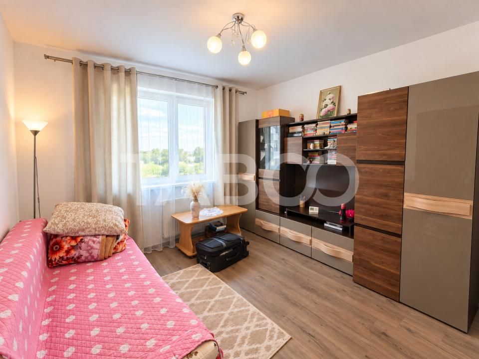 Apartament decomandat de vanzare 2 camere balcon Arhitectilor – fotografia 7 din 15