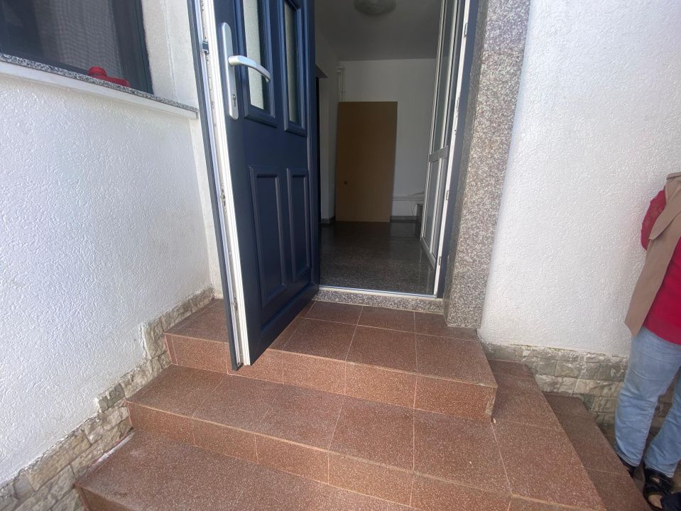 Spatiu comercial, termen lung - zona Dacia – fotografia 8 din 8