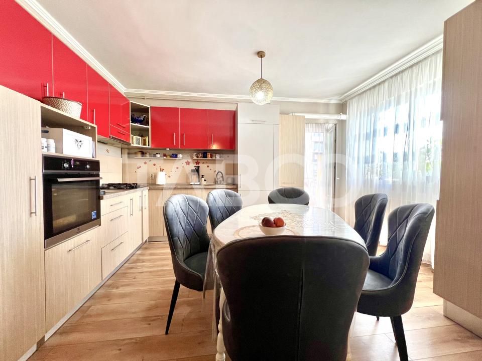 Apartament cu 4 camere in Gheorgheni lift si boxa parcare inclusa – fotografia 6 din 14