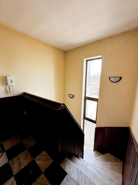 Oportunitate investitie – Casa 8 camere 13 Septembrie - Panduri | 253 mp – fotografia 16 din 23