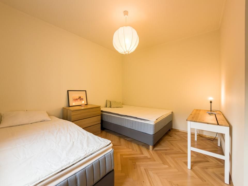 Apartament | 52 MpU | Ultracentral | 3 camere | Ocnei | Etaj 1 – fotografia 14 din 18